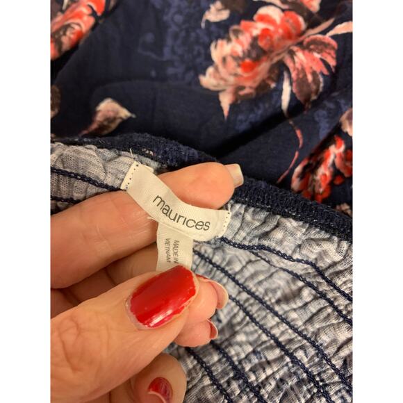 Maurices Womens Top SZ 1X Dark floral cottagecore smocked boho - Picture 5 of 10